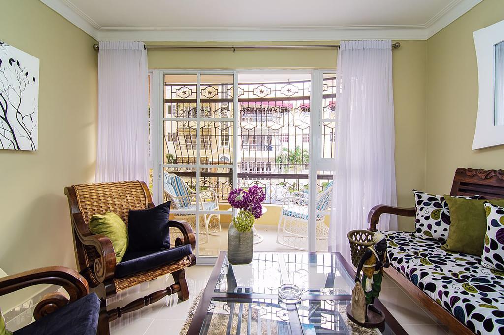 Blanco Vacation Properties Apartment ซานติอาโก เด ลอสกาบาเญโรส ภายนอก รูปภาพ