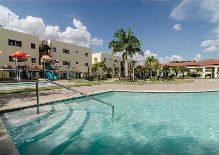 Blanco Vacation Properties Apartment ซานติอาโก เด ลอสกาบาเญโรส ภายนอก รูปภาพ