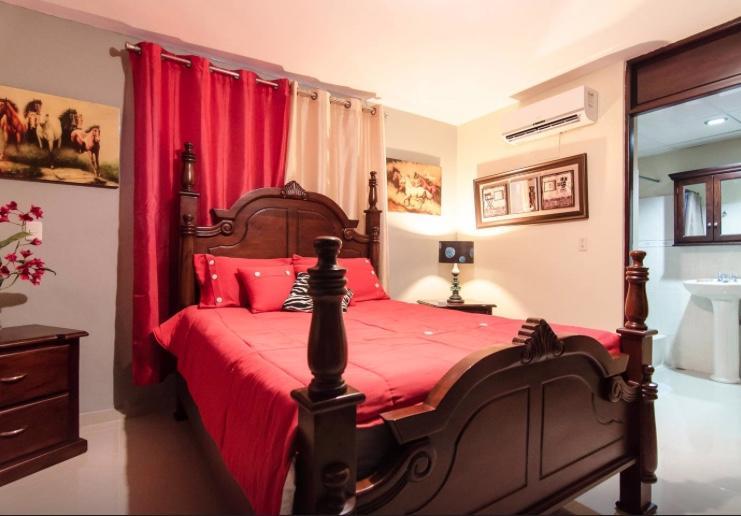 Blanco Vacation Properties Apartment ซานติอาโก เด ลอสกาบาเญโรส ภายนอก รูปภาพ